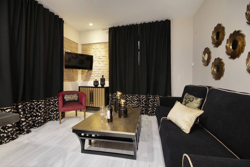 Suites Gran Via Capilla Real Гранада Екстер'єр фото
