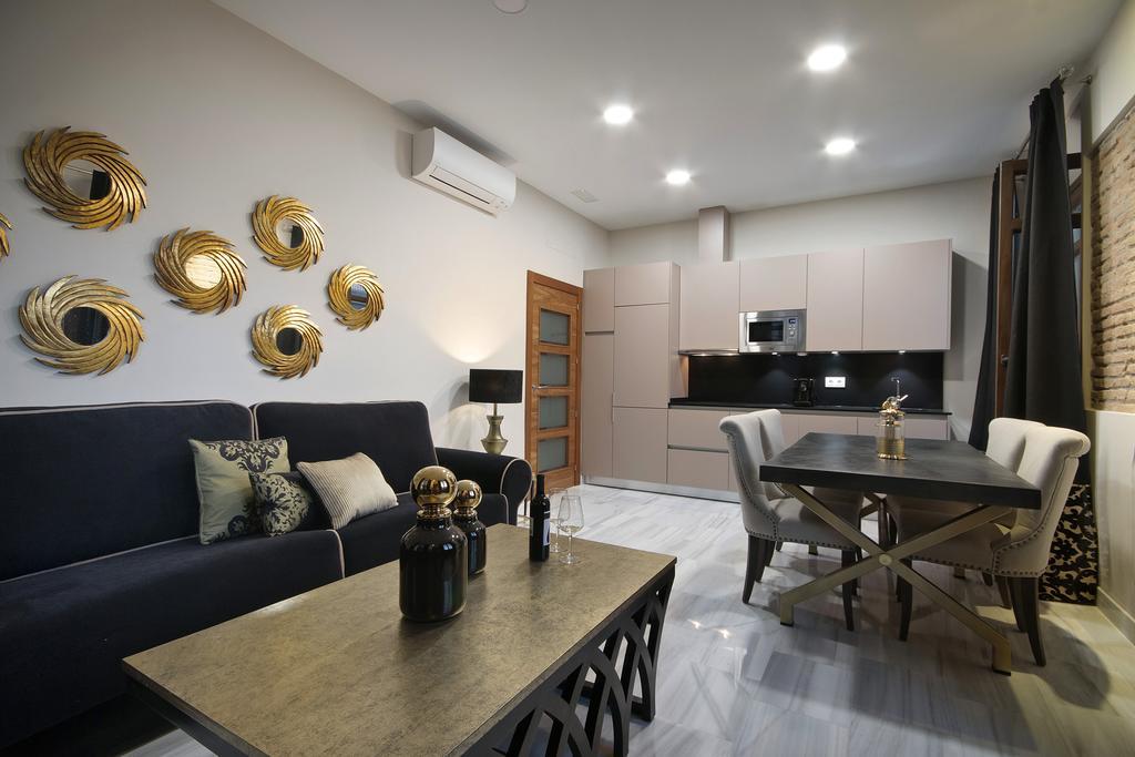 Suites Gran Via Capilla Real Гранада Екстер'єр фото