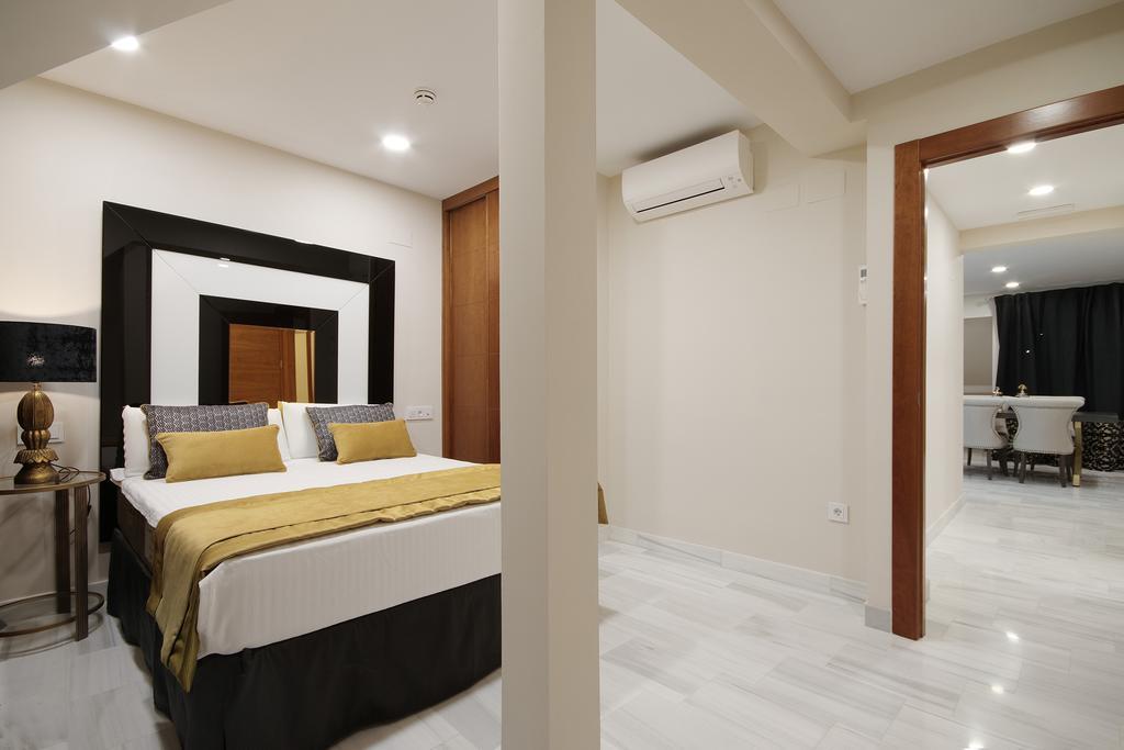 Suites Gran Via Capilla Real Гранада Екстер'єр фото