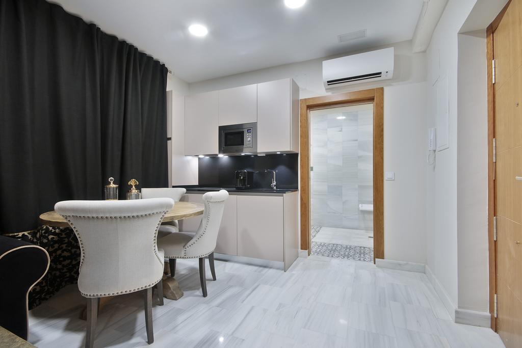 Suites Gran Via Capilla Real Гранада Екстер'єр фото